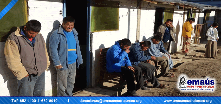 Donación de ropa para albergue en Huancayo 2014