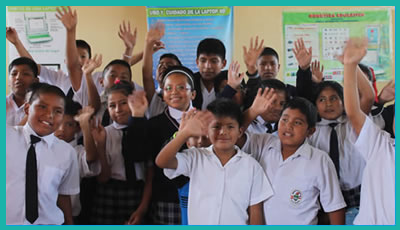 Donación de computadoras al Colegio R. Francia 2015