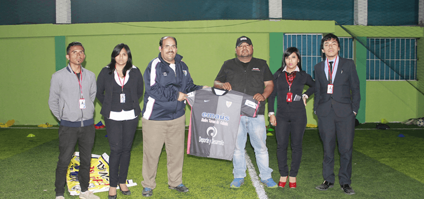 Donación de camisetas